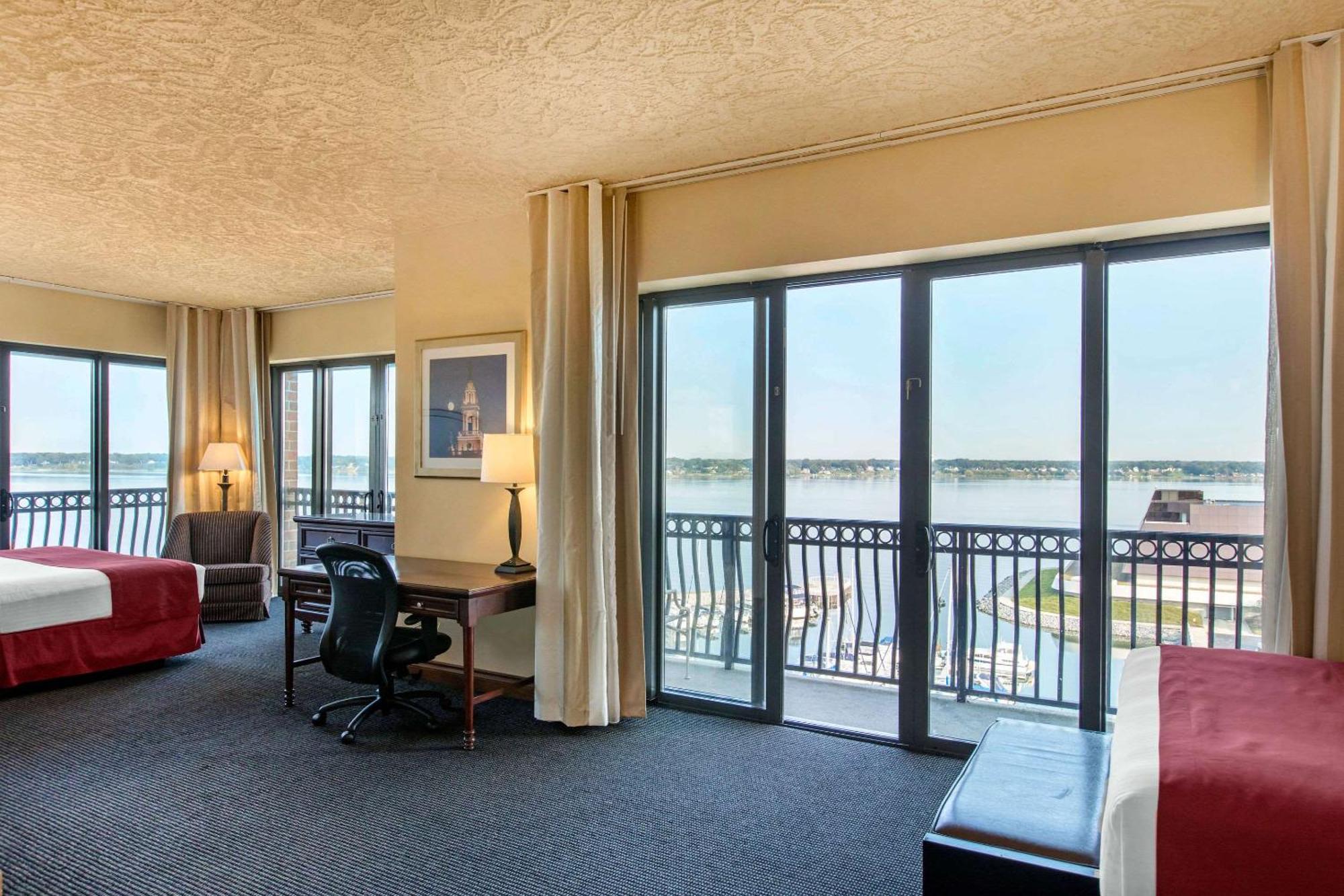 Shoreline Inn & Conference Center, Ascend Hotel Collection Muskegon Dış mekan fotoğraf