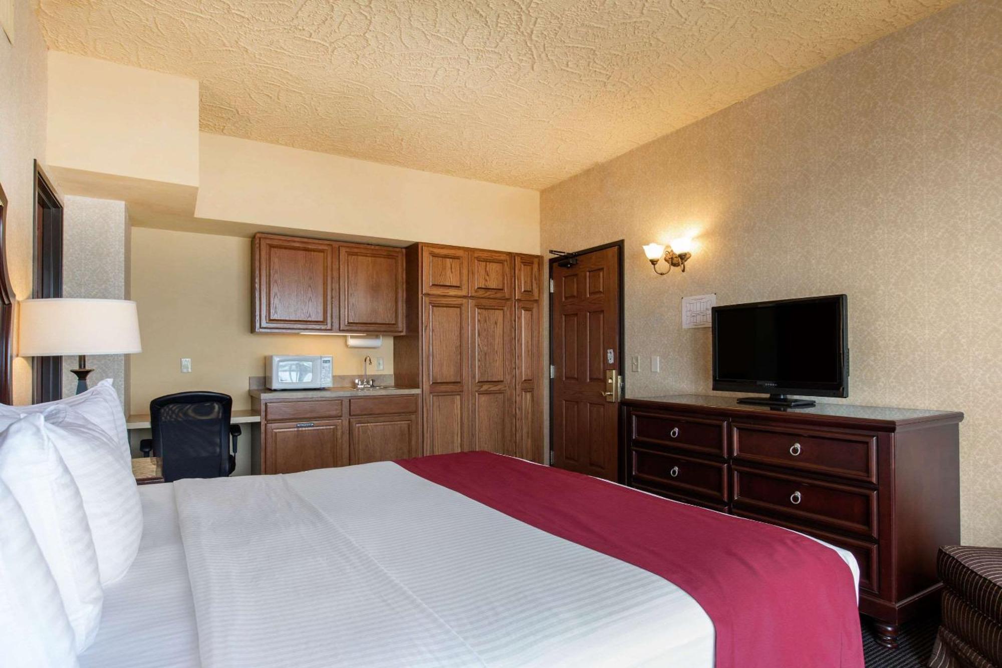 Shoreline Inn & Conference Center, Ascend Hotel Collection Muskegon Dış mekan fotoğraf