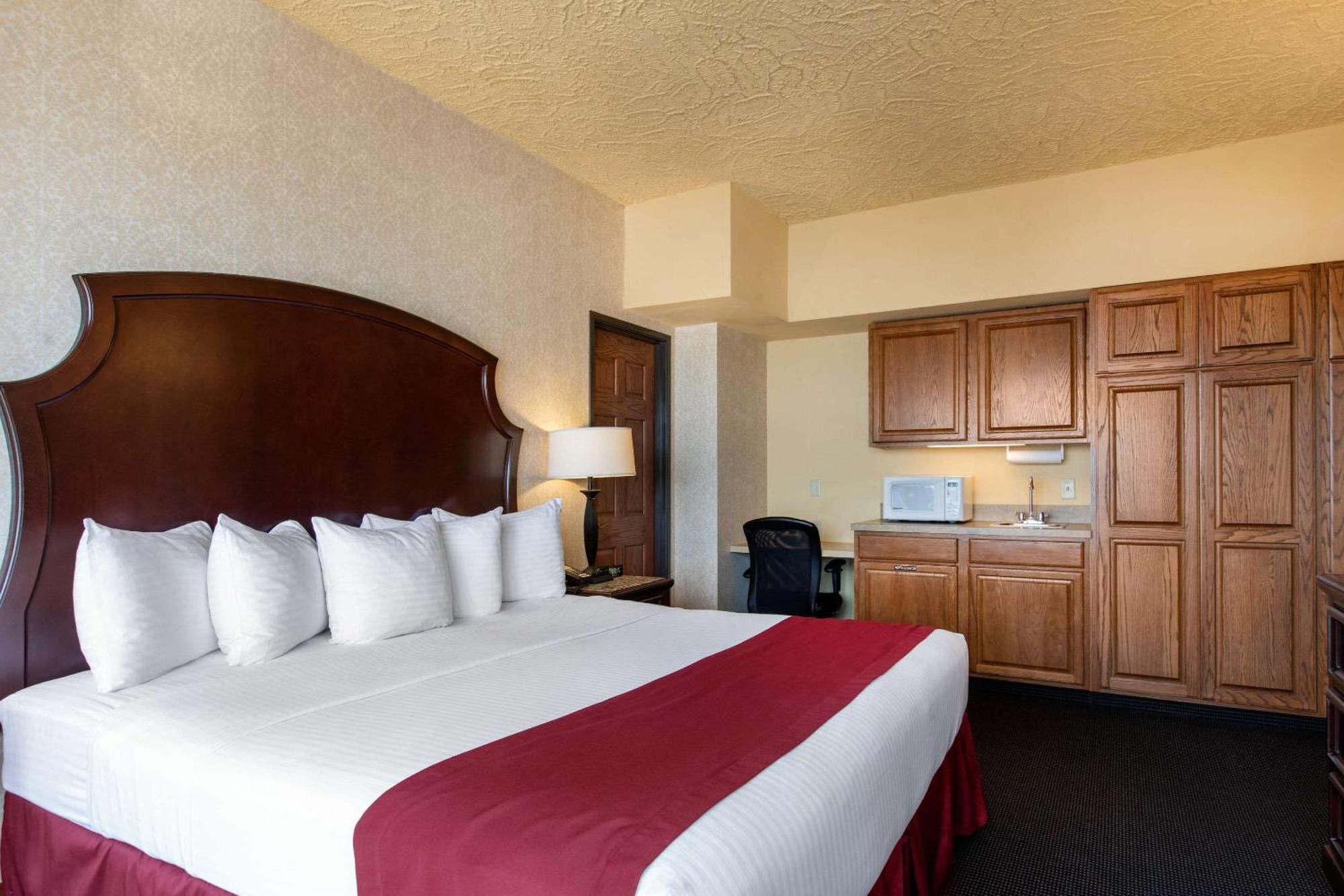 Shoreline Inn & Conference Center, Ascend Hotel Collection Muskegon Dış mekan fotoğraf