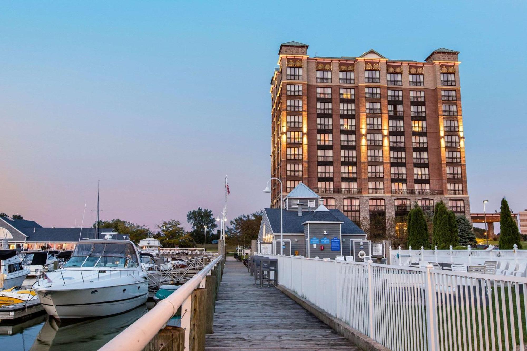 Shoreline Inn & Conference Center, Ascend Hotel Collection Muskegon Dış mekan fotoğraf